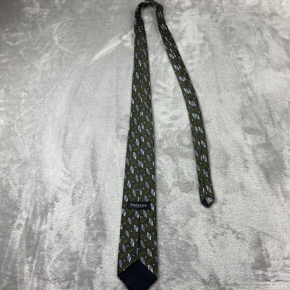 Van Heusen Men's Classic 100% Silk Neck Tie - Picture 6 of 6